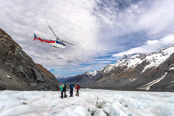 Helicopter to Tasman glacier tour